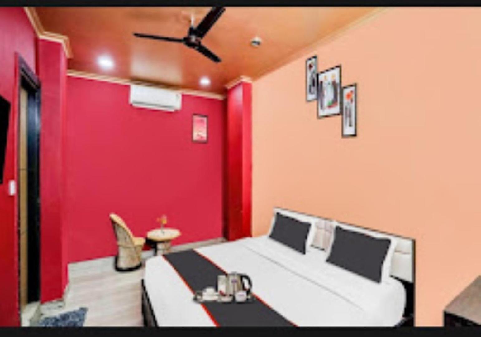Chirag Hotel,Ghaziabad Exterior photo